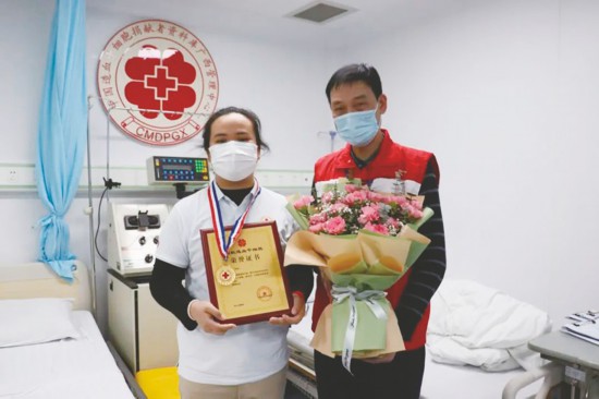 南宁一名志愿者成功捐献造血干细胞