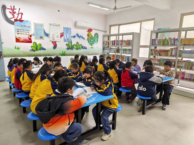 ʮ���ع��泤�ܣ����������������ٻ�����ɳ�